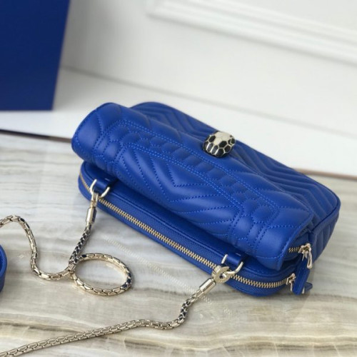 B*l*ai-pocket-bag-2