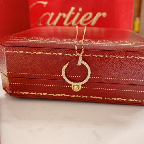 Ca*t*er-ecklace-7-2-4-2-5-2