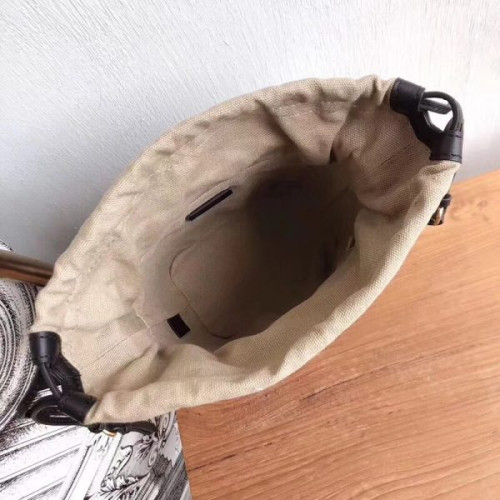 chloe-roy-bucket-bag-7