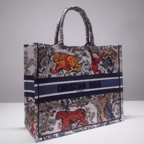 D*or-book-tote-bag-9