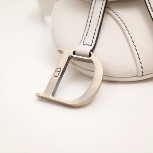 D*or-saddle-6