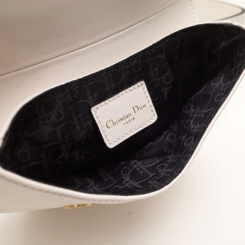 D*or-saddle-6