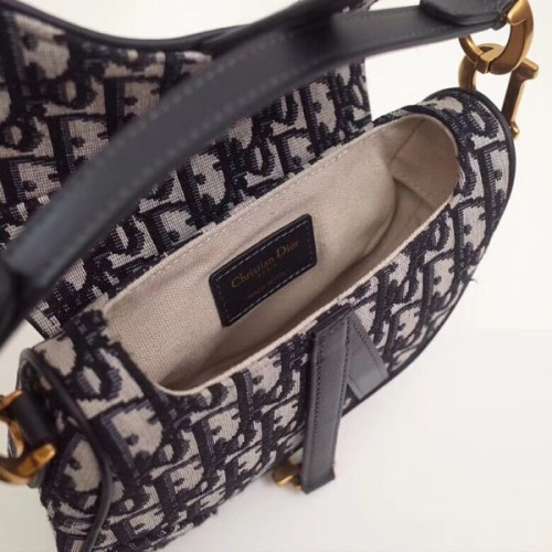 D*or-saddle-bag-3