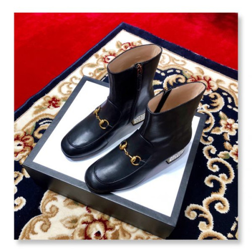 G*u*i-boots-20