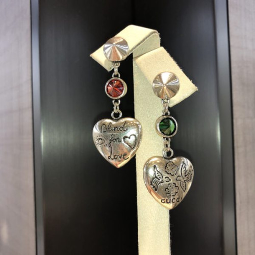 G*u*i-earrings-13