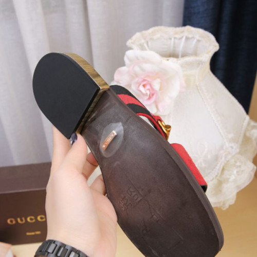 G*u*i-sandal-36