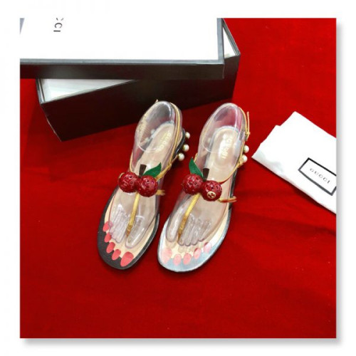 G*u*i-sandals-17