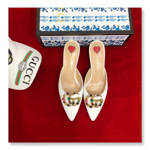 G*u*i-sandals-21