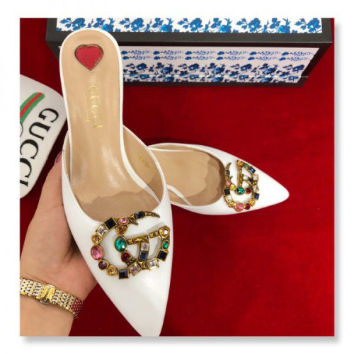 G*u*i-sandals-21