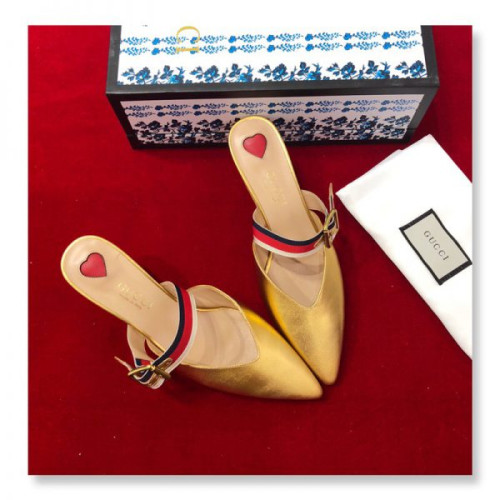 G*u*i-sandals-27