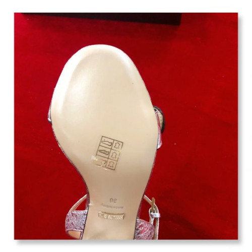 G*u*i-sandals-2