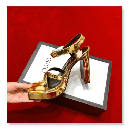 G*u*i-sandals-49