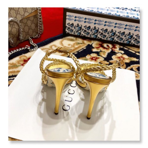 G*u*i-sandals-53