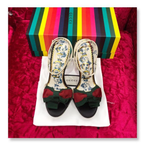 G*u*i-sandals-56