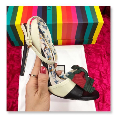 G*u*i-sandals-56