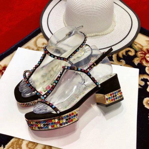 G*u*i-sandals-5