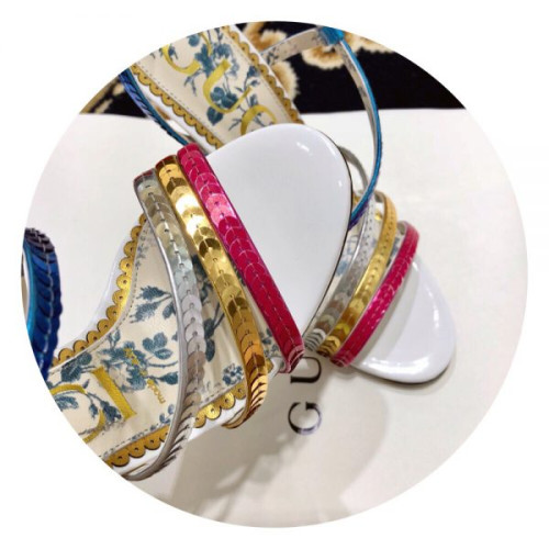 G*u*i-sandals-8