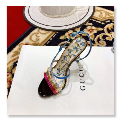 G*u*i-sandals-9