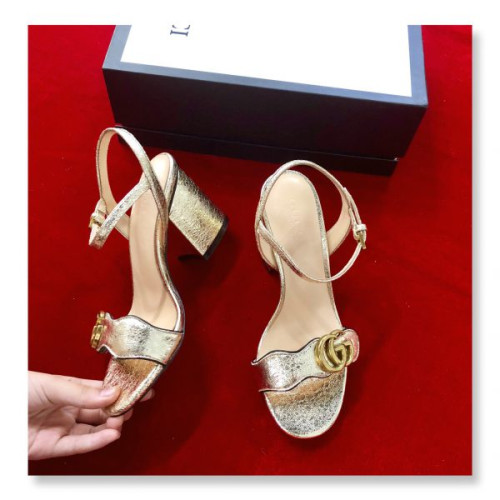 G*u*i-sandals