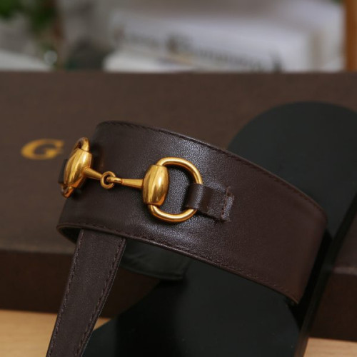 G*u*i-slipper-34