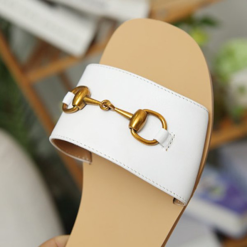 G*u*i-slipper-36