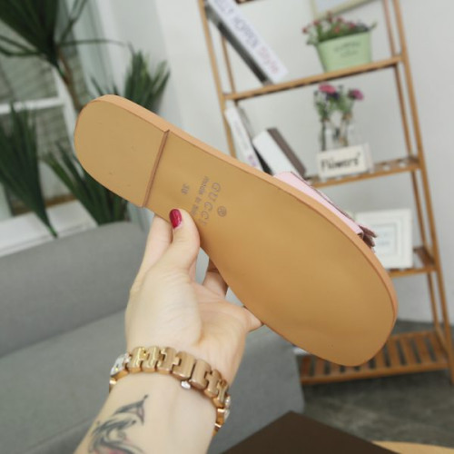 G*u*i-slipper-52