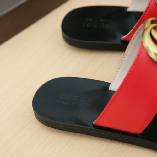 G*u*i-slipper-57