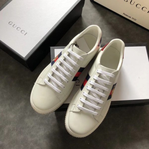 G*u*i-sneakers