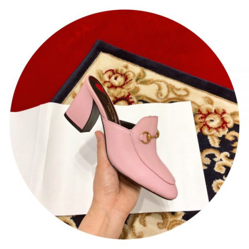 G*u*iu-slipper-20
