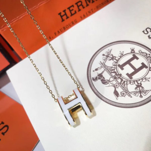 H**mes-necklace-2