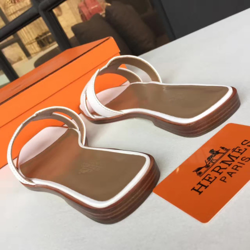 H**mes-shoes