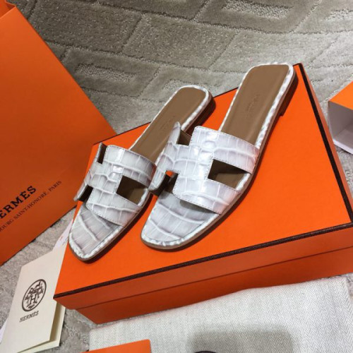H**mes-slipper-19