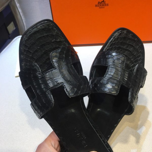 H**mes-slipper-36