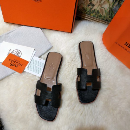 H**mes-slipper