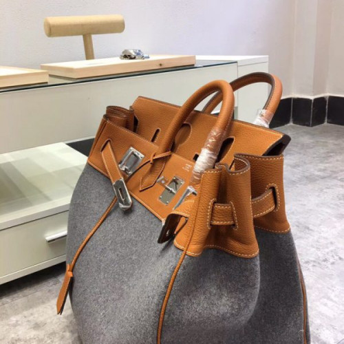 H**mes-toile-birkin-bag-2