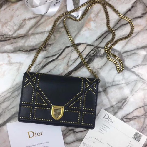 lady-D*or-40