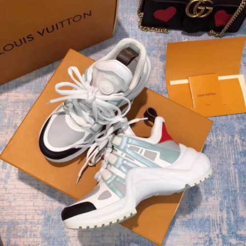 l0*is-V*t0n-archlight-sneaker-3