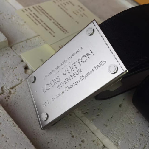 l0*is-V*t0n-belt-replica-belt-16