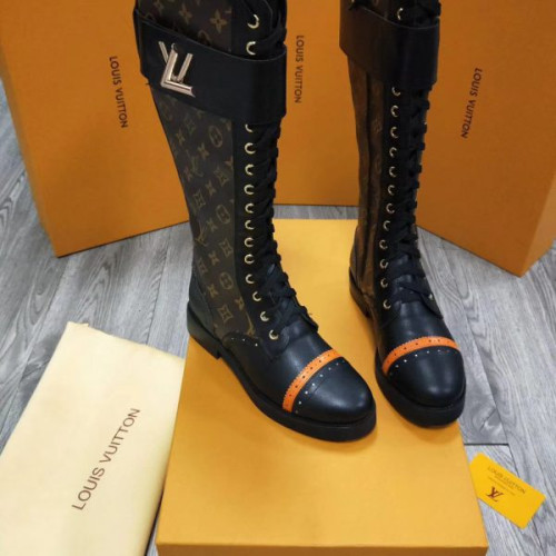 l0*is-V*t0n-boots-20