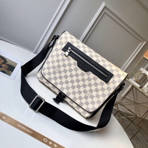 l0*is-V*t0n-camera-bag-5