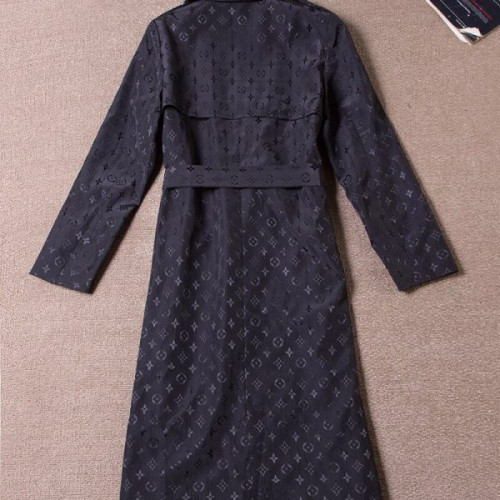 l0*is-V*t0n-coats