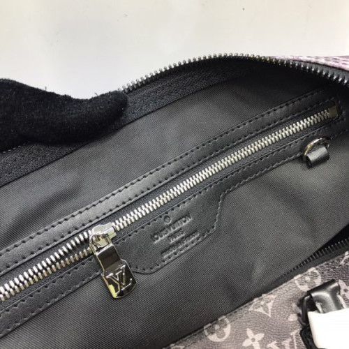 l0*is-V*t0n-discovery-travel-bag