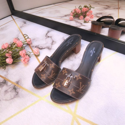 l0*is-V*t0n-lock-sandals-2
