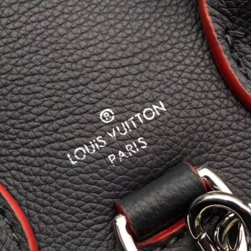 l0*is-V*t0n-mini-lockme-backpack-3