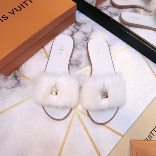 l0*is-V*t0n-mink-hair-slippers-2