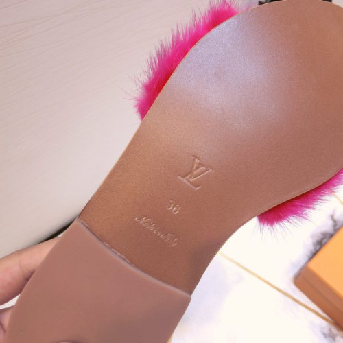 l0*is-V*t0n-mink-hair-slippers-4