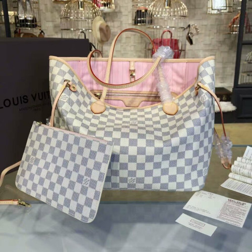 l0*is-V*t0n-neverfull-mm-replica-bag-4