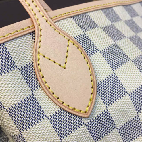 l0*is-V*t0n-neverfull-mm-replica-bag-4