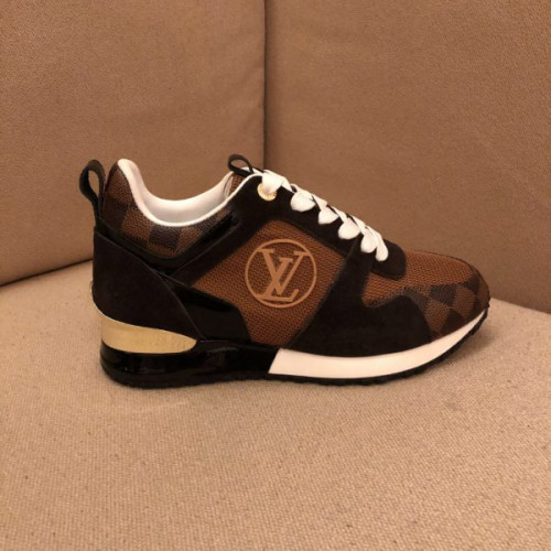 l0*is-V*t0n-run-away-sneaker-13