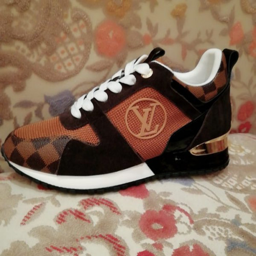 l0*is-V*t0n-run-away-sneaker-13